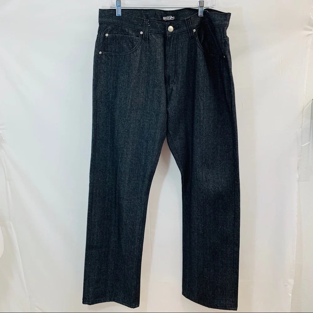 Urban Label Mens‎ Jeans  36/33 measures 36x32 Black Straight Leg Embroidery